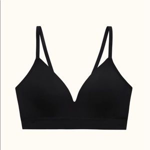 ThirdLove Form Seamless V-Neck Wireless Bra in Ruby Medium